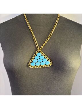 Vintage Gold-Tone Textured Link and Faux Blue Stone Cabochons Necklace